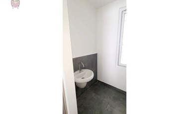 En venta departamento de lujo edificio Skorpios Manta Ecuador.