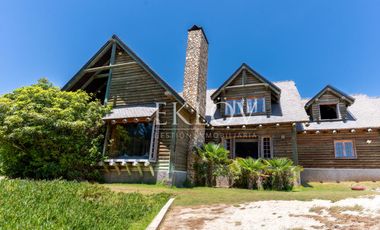 Imponente Casona En Mantagua Arquitectura De Autor 10d