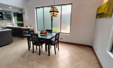 Casa en Arriendo en Loma del Atravesado, Envigado Antioquia