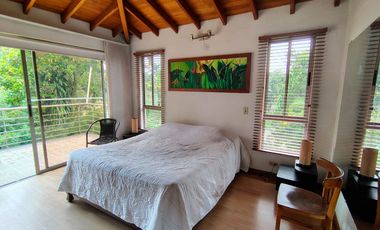 Casa en Arriendo en Loma del Atravesado, Envigado Antioquia