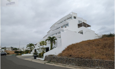 Venta de Departamento con vista al mar 3 habitaciones Ciudad del mar, Manta, Manabi