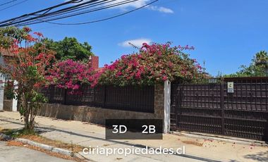 Se arrienda casa quinta ubicada a 5 cuadras de la Plaza de Armas de Quillota.