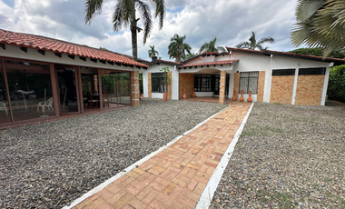 Casa en la vereda apiay - Villavicencio