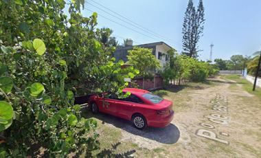 Inversión En Tecolutla: Propiedad Con Terreno Para Casa O Negocio. ¡precio De Remate Litigioso!