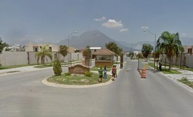 COHC (EMB) CASA EN VENTA DE CONTADO EN MITRAS PTE N.L.