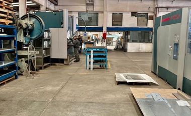 ¡Excelente nave industrial dentro de la CDMX! agenda tu visita para conocerla