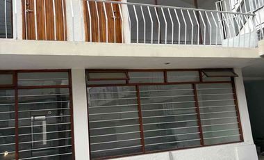 renta casa comercial  con patio 6 parqueos  ideal para guarderías, gimnasios oficinas o restaurante cerca Carolina