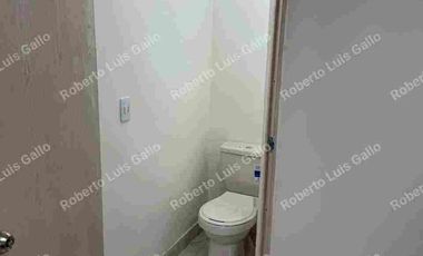 Vendo casa 1er. piso con local en manrique central