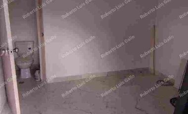 Vendo casa 1er. piso con local en manrique central