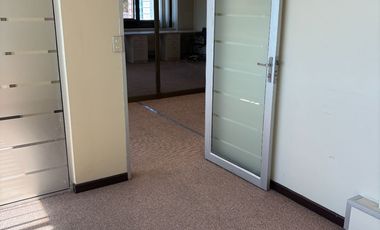 Oficina 78 m2, privados, planta libre. Torre Ligure, Barros Arana 452, Concepción