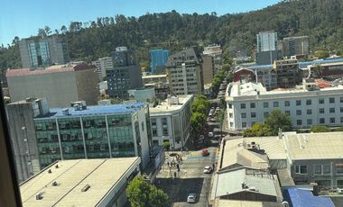 Oficina 78 m2, privados, planta libre. Torre Ligure, Barros Arana 452, Concepción