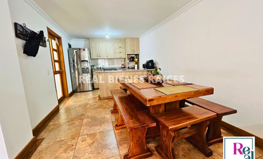 SE ARRIENDA HERMOSA Y AMPLIA CASA EN UNIDAD ABIERTA