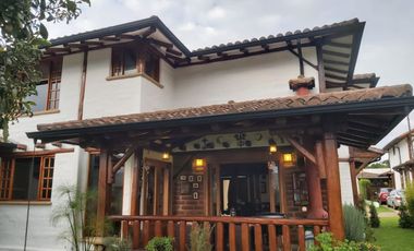 Casa de renta, amoblada, sector Santa Rosa, Tumbaco