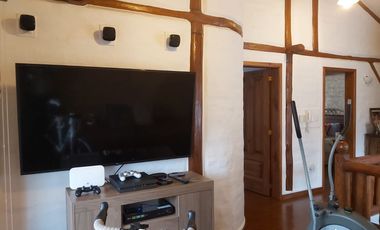 Casa de renta, amoblada, sector Santa Rosa, Tumbaco