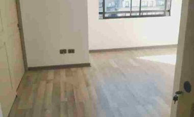 Se vende departamento 2 dormitorios 2 baños, estacionamiento y bodega, recién remodelado completo