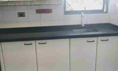 Se vende departamento 2 dormitorios 2 baños, estacionamiento y bodega, recién remodelado completo