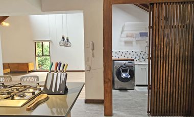 Venta de apartamento dúplex, 3 alcobas y terraza. Envigado, Zúñiga