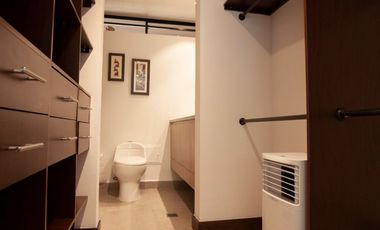 Venta de apartamento dúplex, 3 alcobas y terraza. Envigado, Zúñiga