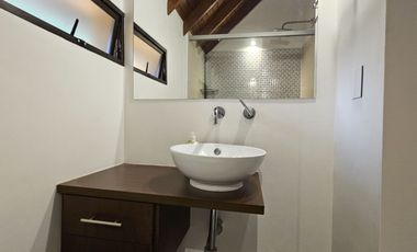 Venta de apartamento dúplex, 3 alcobas y terraza. Envigado, Zúñiga