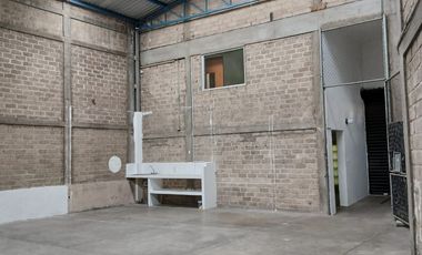 BODEGA EN RENTA EN FRACCIONAMIENTO REVOLUCION