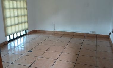 BODEGA EN RENTA EN FRACCIONAMIENTO REVOLUCION