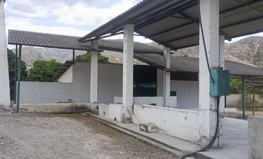 Terreno en Venta de 16.200 m² en Ambuquí – Frente a la Panamericana (79 metros de frente)