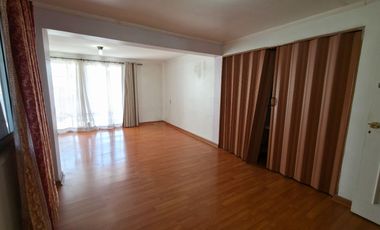 Casa en Arriendo en sector residencial Av. Argentina - Comuna San Ramón