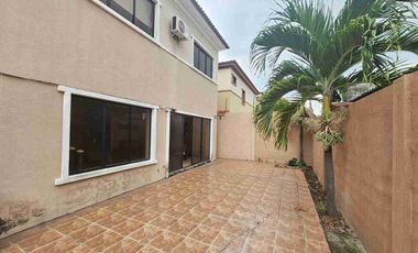 Casa en Venta en Urb. Maralago