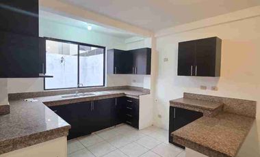 Casa de Venta en Urb. Ciudad Celeste Etapa La Cristalina