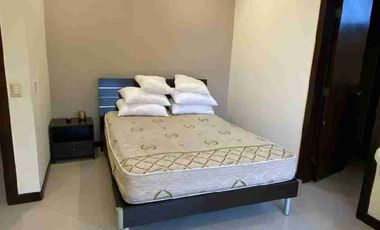 Ceibos Alquiler casa, sin amoblar y full amoblada, 4 Dormitorios cada uno con baño, piscina, cuarto de servicio