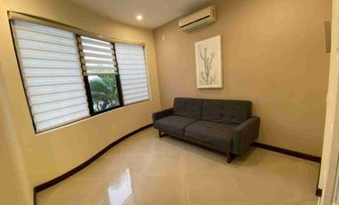 Ceibos Alquiler casa, sin amoblar y full amoblada, 4 Dormitorios cada uno con baño, piscina, cuarto de servicio