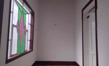 ARRIENDO casa nivel 1, Manrique Medellín $2.625.000 usó vivienda y $3.300.000 usó comercial