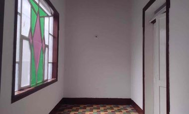 ARRIENDO casa nivel 1, Manrique Medellín $2.625.000 usó vivienda y $3.300.000 usó comercial