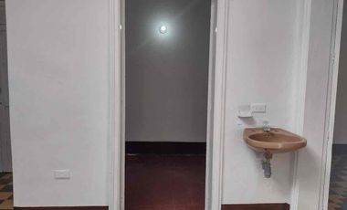 ARRIENDO casa nivel 1, Manrique Medellín $2.625.000 usó vivienda y $3.300.000 usó comercial