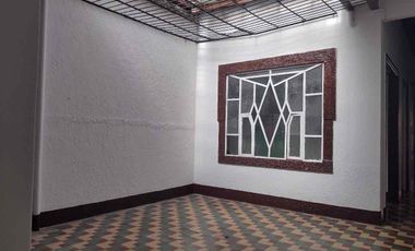 ARRIENDO casa nivel 1, Manrique Medellín $2.625.000 usó vivienda y $3.300.000 usó comercial