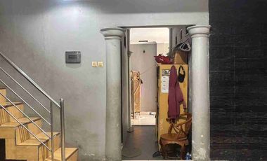 Dijual rumah 2 lantai di Golden city bekasi utara