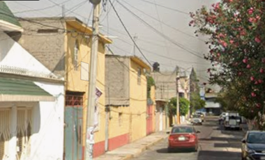 EXCELENTE CASA UBICADA EN IZTAPALAPA