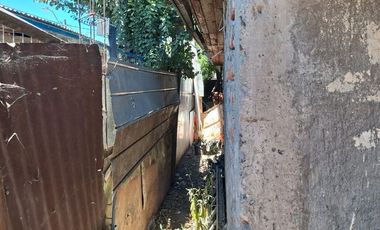 CASA EN VENTA EN LAS PETUNIAS 597, BLANCO ENCALADA CON AVENIDA SAN MARTIN QUILICURA