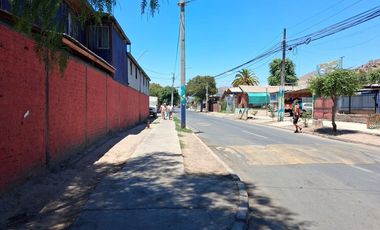 CASA EN VENTA EN LAS PETUNIAS 597, BLANCO ENCALADA CON AVENIDA SAN MARTIN QUILICURA