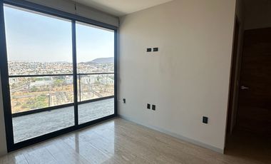 HANDIKO JURIQUILLA $ 23 500