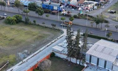 Casa en renta ideal para instituciones o vivienda diagonal al Supermaxi Challuabamba Cuenca.