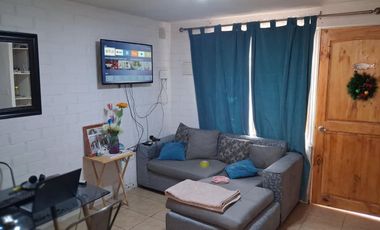 ARRIENDO CASA EN LAGO BLANCO 16381, SAN BERNARDO, CASA de 2 pisos, 3 dormitorios, cercana a Metro Hospital el Pino.