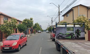 ARRIENDO CASA EN LAGO BLANCO 16381, SAN BERNARDO, CASA de 2 pisos, 3 dormitorios, cercana a Metro Hospital el Pino.