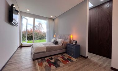 MODERNA Y EXCLUSIVA CASA PARA LA VENTA EN SOPÓ, CONJUNTO CAMPESTRE YERBABONITO