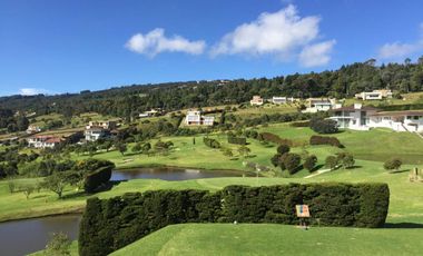 MODERNA Y EXCLUSIVA CASA PARA LA VENTA EN SOPÓ, CONJUNTO CAMPESTRE YERBABONITO