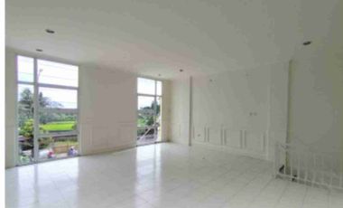 disewakan murah ruko 2 lantai jln.gito gati ngaglik sleman yogya.