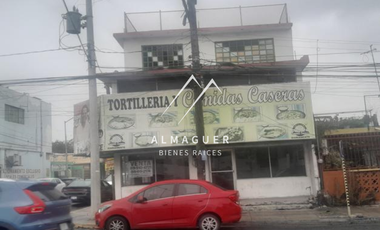Inmueble en esquina con uso de suelo comercial, frente a Trásito del Municipio de Guadalupe.