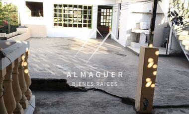 Inmueble en esquina con uso de suelo comercial, frente a Trásito del Municipio de Guadalupe.