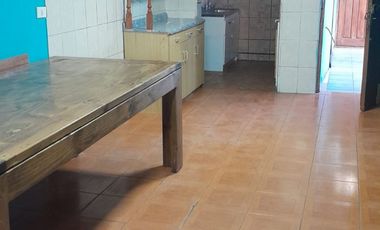 CASA AMPLIADA DE 1 PISO, 3 HAB, 2 BÑ, LOS JARDINES 01439 DE SAN BERNARDO