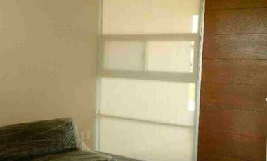 Casa Amueblada en Renta a un costado de Centro Sur acceso a Periférico en media cuadra